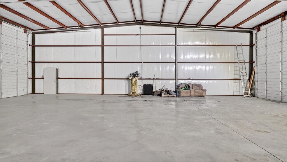 More Photos Of 1850 N FM 866, Odessa Warehouse For Sale