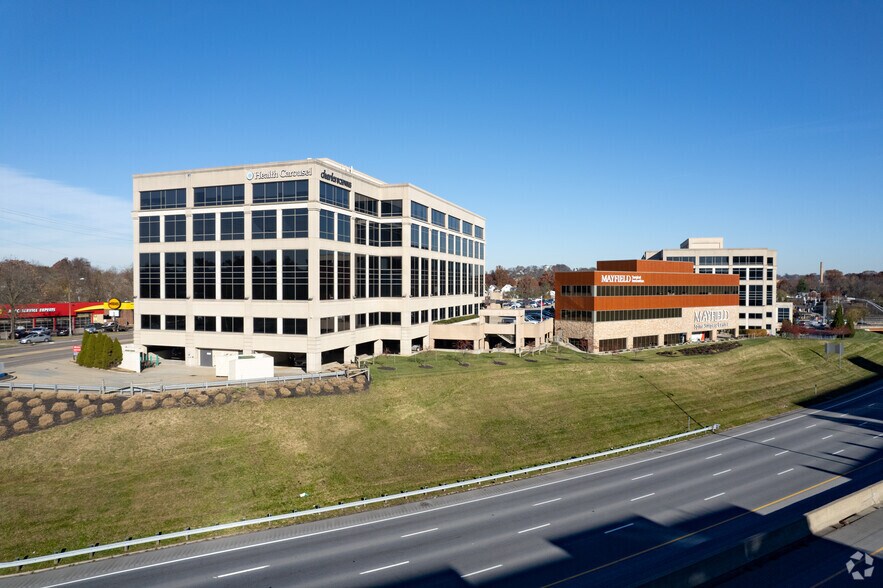 More Photos Of 4000 Smith Rd, Cincinnati Unknown For Lease