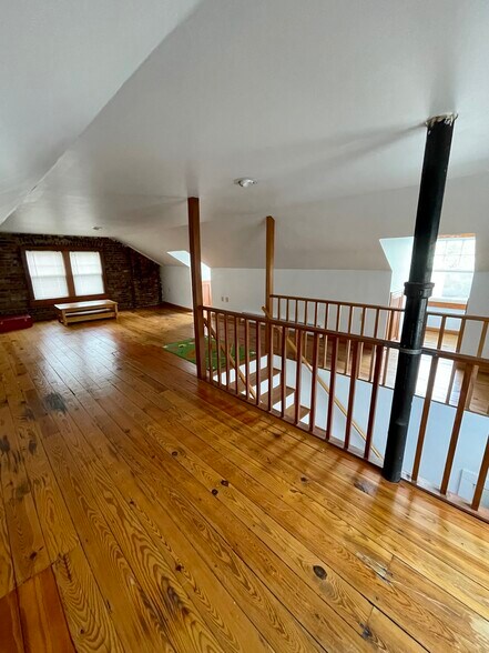 More Photos Of 506 E Liberty St, Charles Town Apartments For Sale