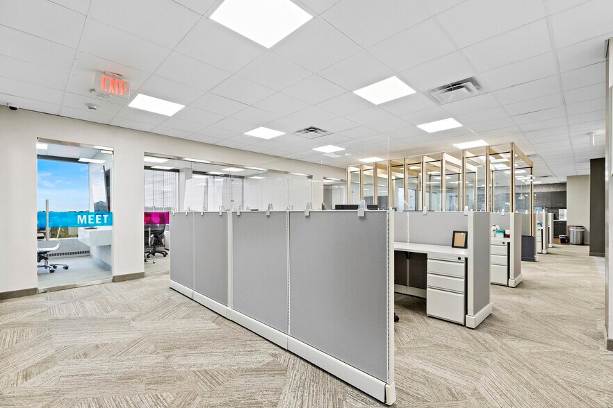 More Photos Of 411 Hackensack Ave, Hackensack Office For Lease