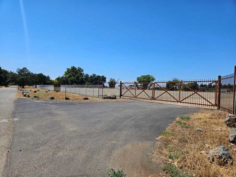 More Photos Of 1 Loren Ave, Chico Land For Lease
