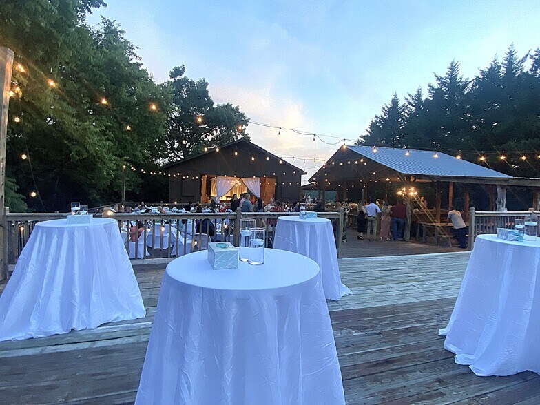 More Photos Of 7080 Dale Ridge Rd, Lancaster Convenience Store For Sale