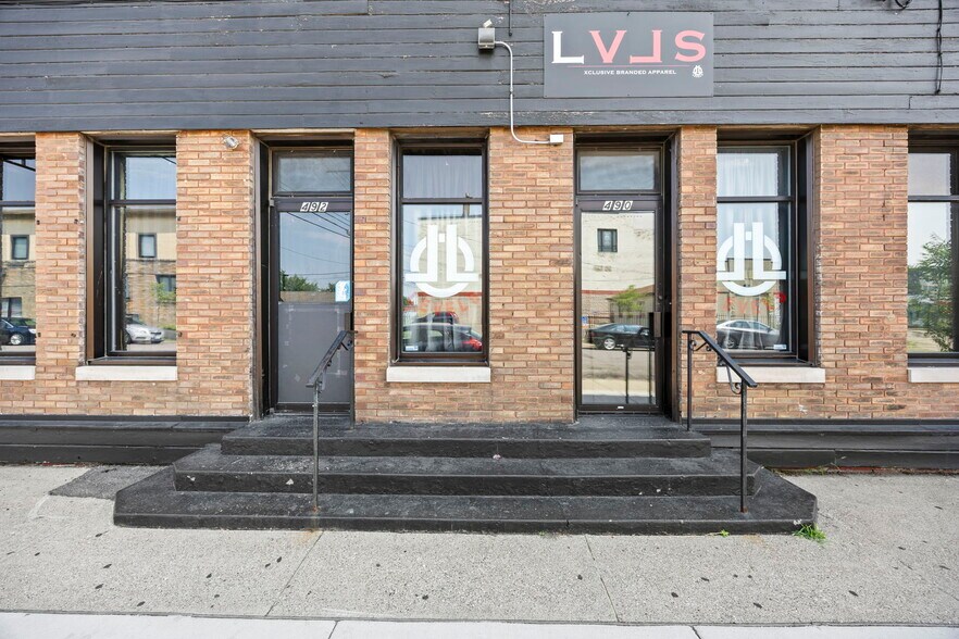 More Photos Of 1533 University Ave W, Saint Paul General Retail For Sale