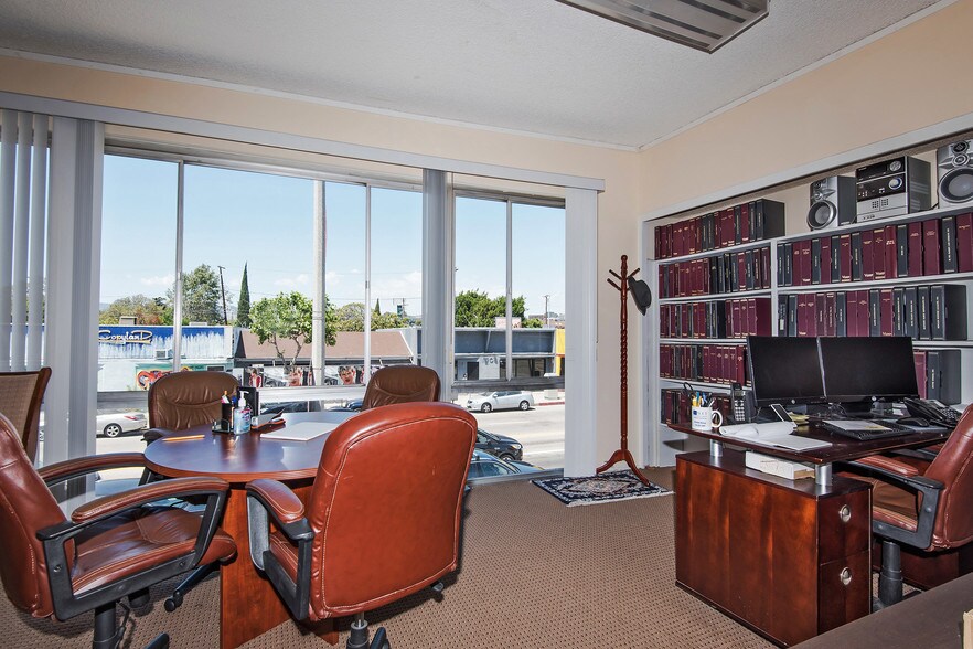 More Photos Of 11714-11720 W Pico Blvd, Los Angeles Storefront Retail Office For Sale