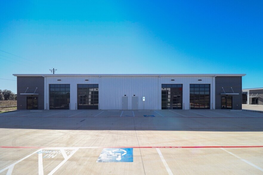 More Photos Of 181 Market, Georgetown Unknown For Lease