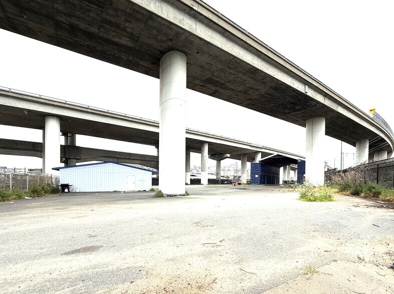 More Photos Of 255 Selby St, San Francisco Warehouse For Sale