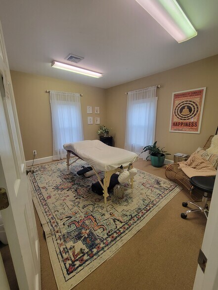 More Photos Of 683 Main St, Norwell Loft Creative Space For Lease