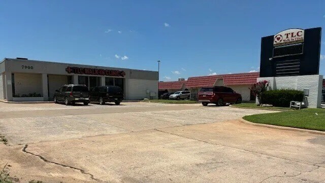 More Photos Of 7900 NW 23rd St, Bethany Office For Lease