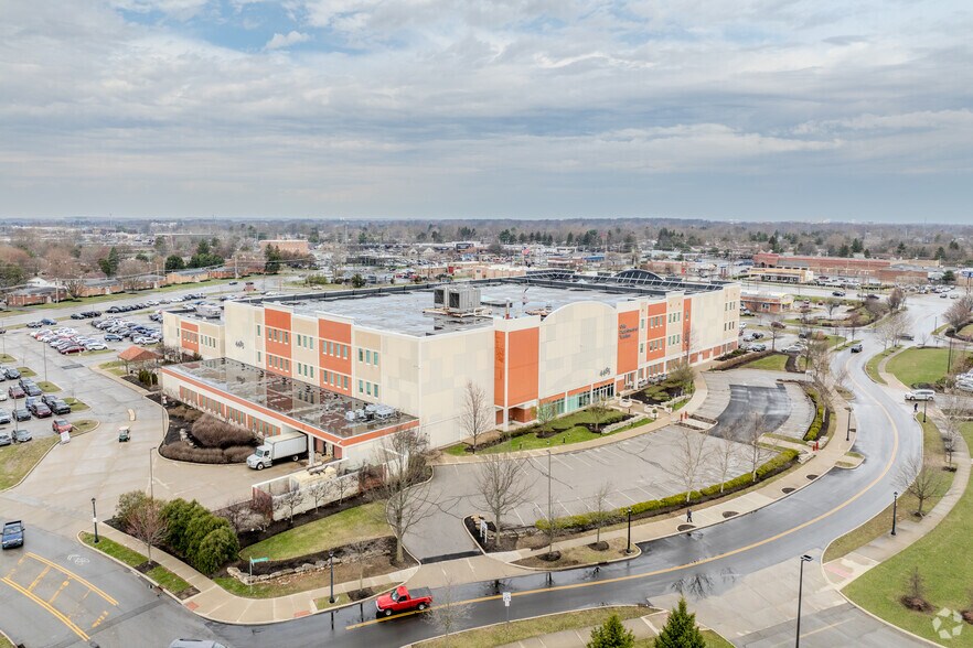 More Photos Of 4485 Northland Ridge Blvd, Columbus Office For Sale