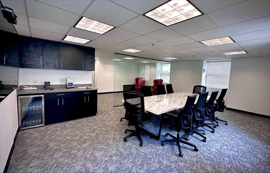 More Photos Of 1100 H St NW, Washington Coworking Space