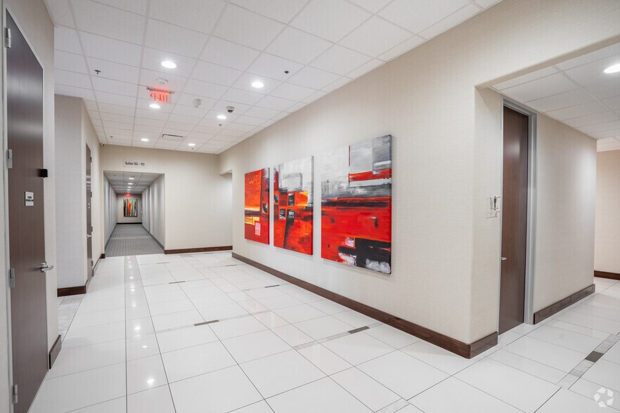 More Photos Of 1920 Country Place Pky, Pearland Medical For Lease
