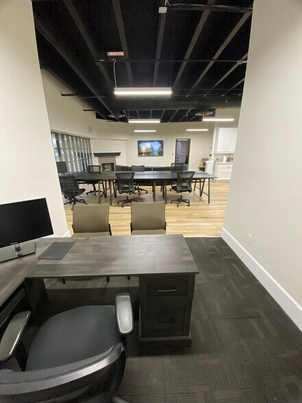 More Photos Of 3505 Cadillac Ave, Costa Mesa Office For Lease