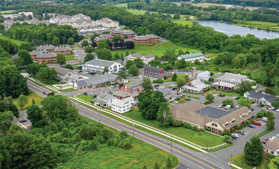 More Photos Of 50 Avon Meadow Ln, Avon Office For Lease