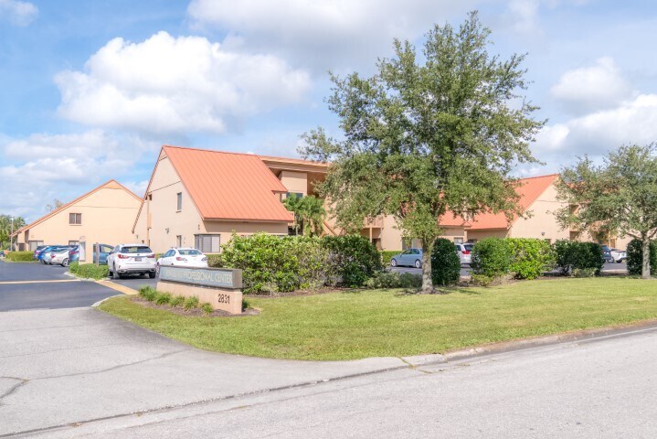 More Photos Of 2831 Ringling Blvd, Sarasota Medical For Sale