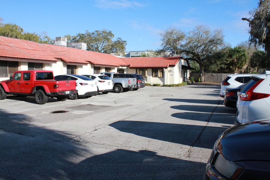 More Photos Of 1201 Louisiana Ave, Winter Park Office For Sale