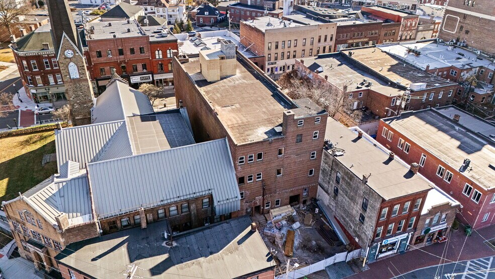 More Photos Of 48-54 North St, Middletown Apartments For Lease