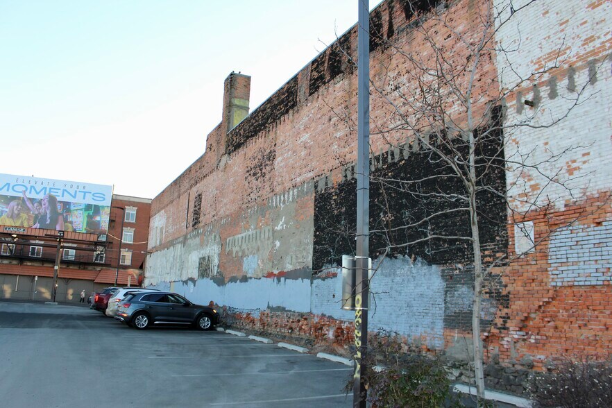 More Photos Of 112 W Pacific Ave, Spokane Warehouse For Sale