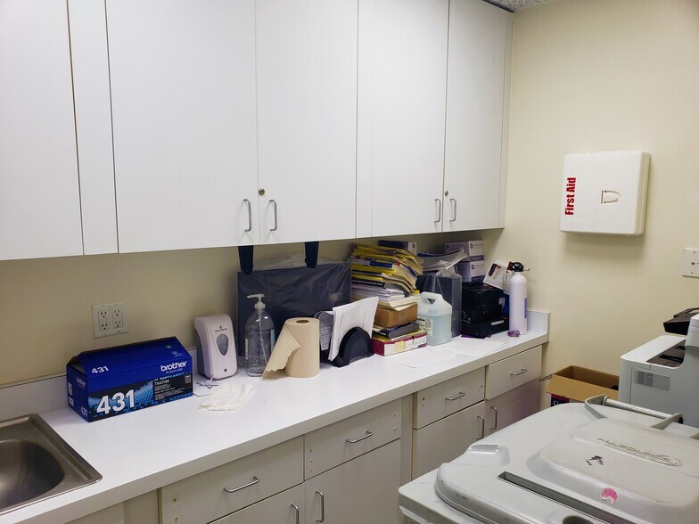 More Photos Of 1011-1017 S Goodrich Blvd, Los Angeles Office For Lease