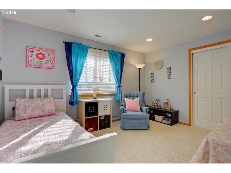 More Photos Of 2091 Spruce Ave, Woodland Assisted Living For Sale