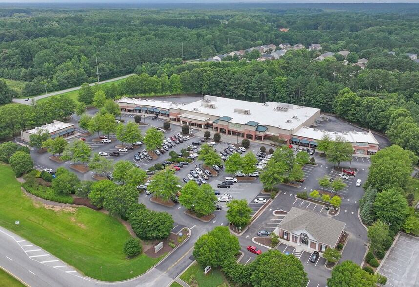 More Photos Of 1500-1520 Highway 74, Tyrone Unknown For Lease