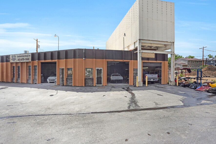 Primary Photo Of 8537 S Reed St, Littleton Auto Repair For Sale