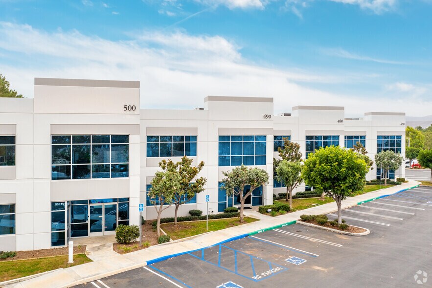 More Photos Of 470-500 Wald, Irvine Light Manufacturing For Sale