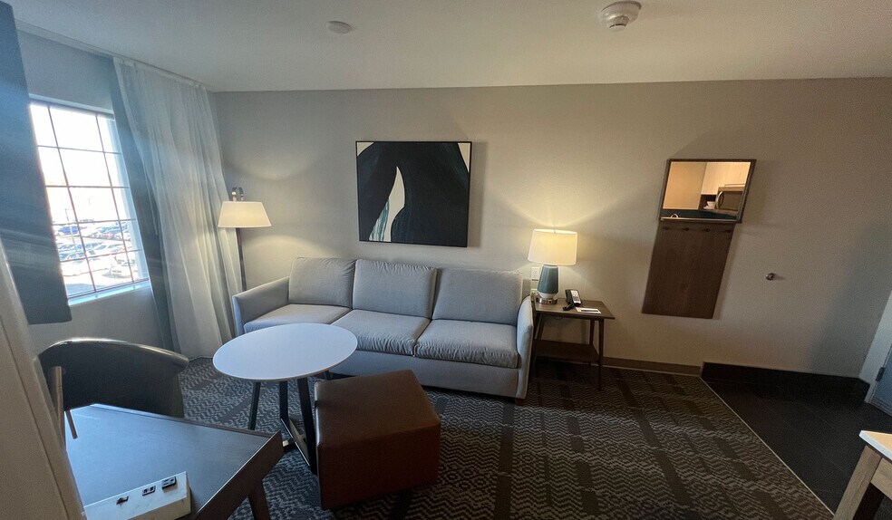 More Photos Of 7418 Washington Ave, Mount Pleasant Hotel For Sale