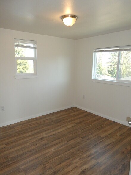 More Photos Of 2451-2473 Trade St SE, Salem Apartments For Sale