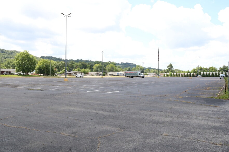 More Photos Of 4825 Dayton Blvd, Chattanooga Land For Sale