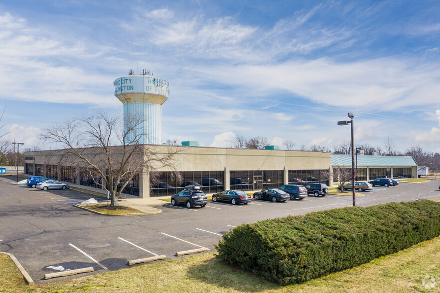 Primary Photo Of 450-460 Veterans Dr, Burlington Flex For Lease