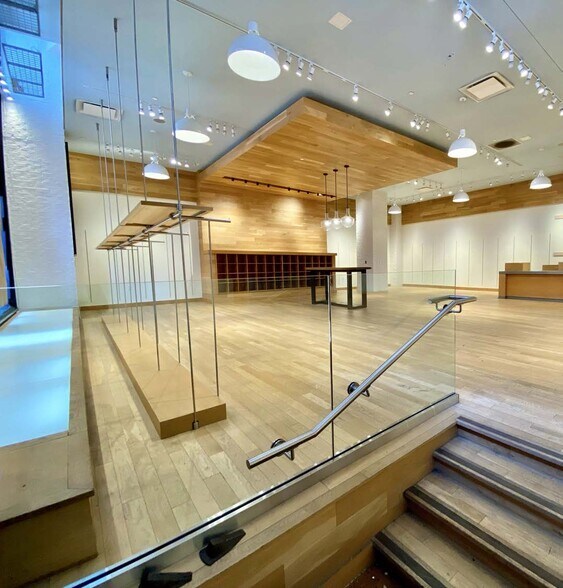 More Photos Of 256 Grant Ave, San Francisco Office For Lease