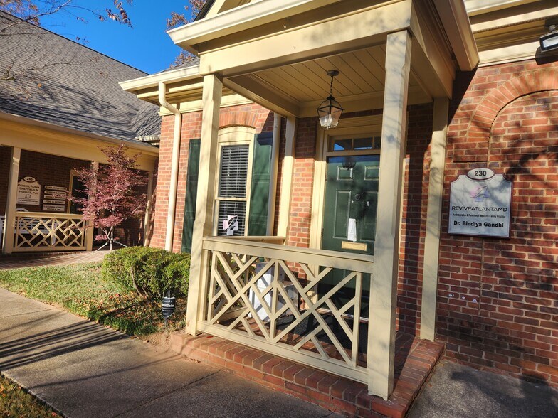 More Photos Of 2786 N Decatur Rd, Decatur Medical For Lease