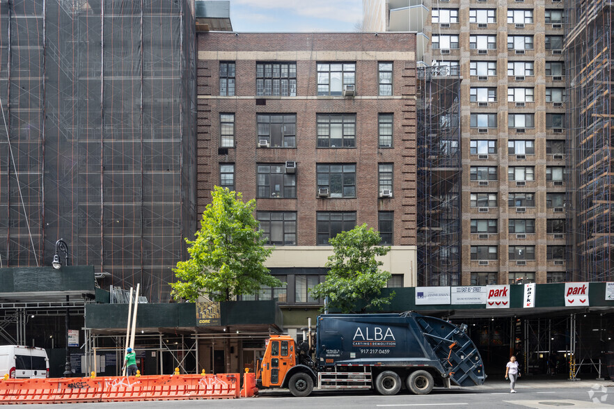 Primary Photo Of 120 E 86th St, New York Apartments For Sale