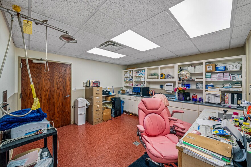 More Photos Of 15239 AL Highway 68, Crossville Medical For Sale