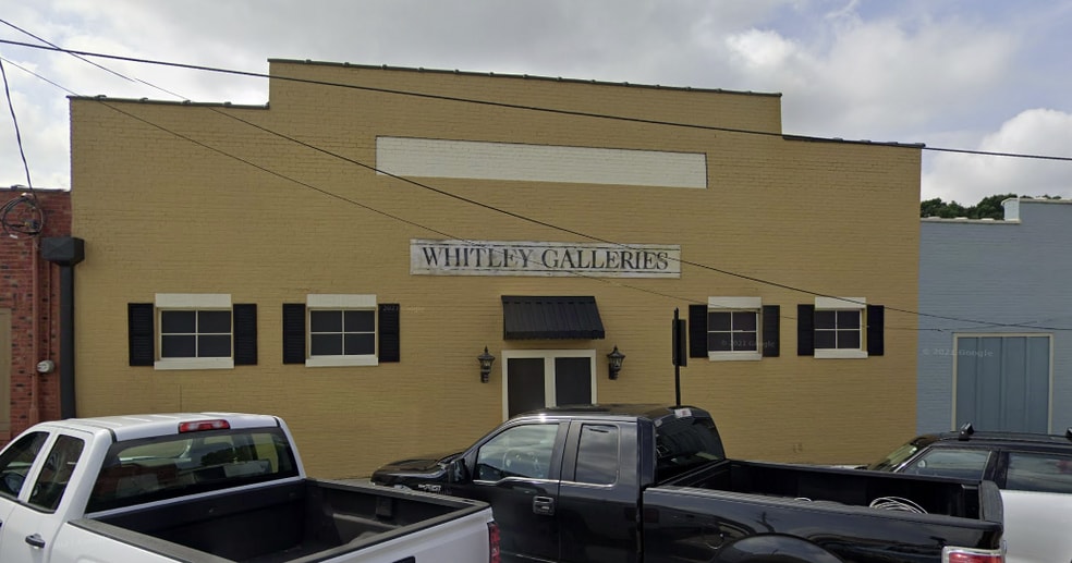 More Photos Of 117 W Vance St, Zebulon General Retail For Sale