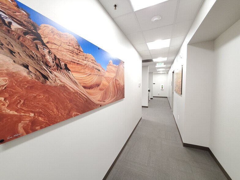 More Photos Of 5444 S Green St, Murray Medical For Lease