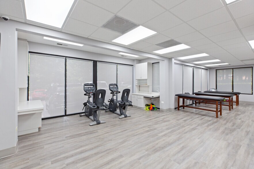 More Photos Of 324 Stevens Entry, Peachtree City Medical For Lease