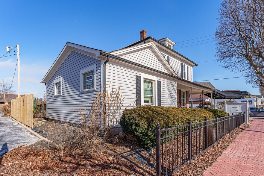 More Photos Of 101 W National Rd, Englewood Freestanding For Sale