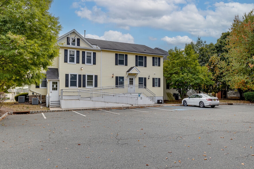 More Photos Of 221 S Main St, Flemington Office For Sale