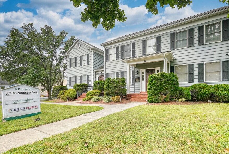 More Photos Of 8 Brookes Ave, Gaithersburg Office Residential For Sale