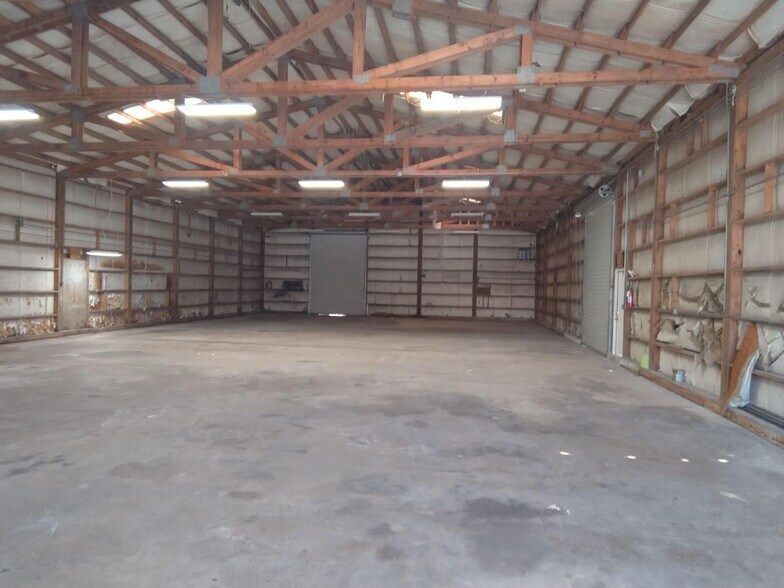 More Photos Of 1401 S French Ave, Sanford Warehouse For Lease