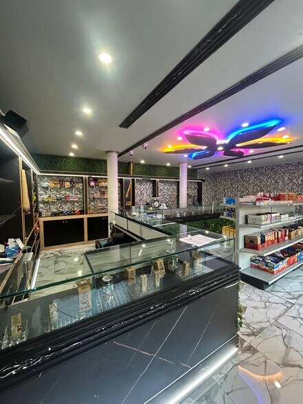 More Photos Of 2709-2717 Broadway, New York Apartments For Lease