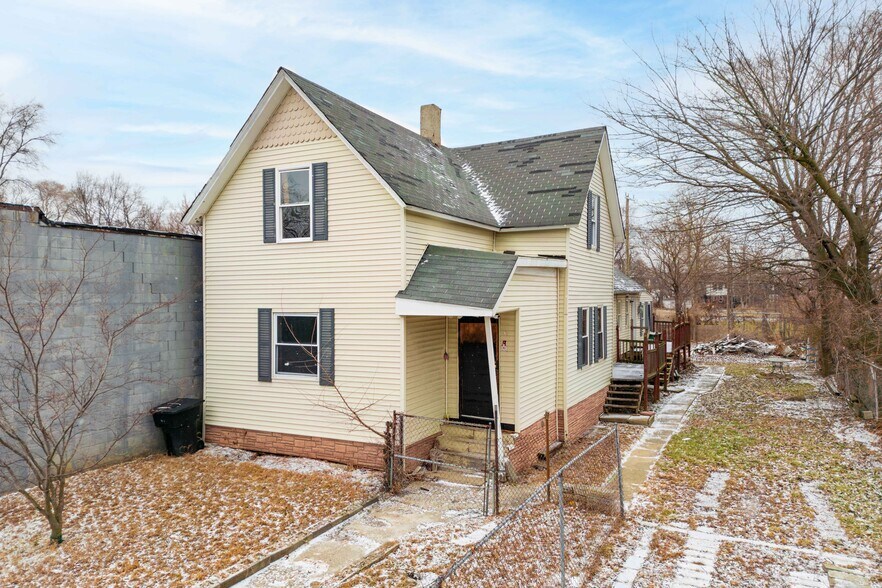 Primary Photo Of 1728 Bellevue St, Detroit Land For Sale