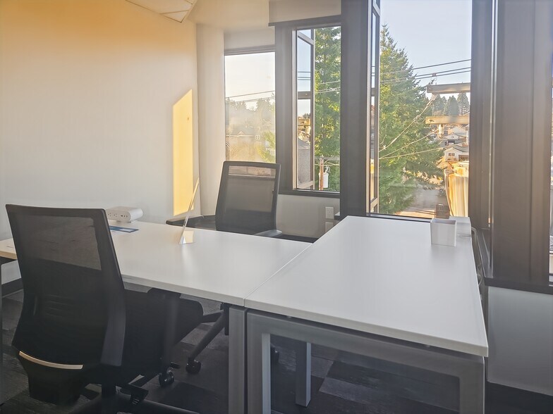 More Photos Of 400 Warren Ave, Bremerton Coworking Space