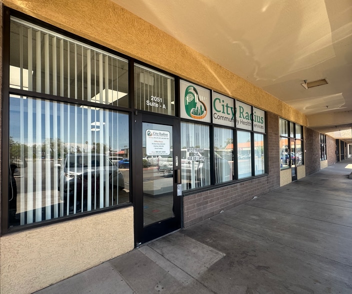 More Photos Of 2051-2107 W Guadalupe Rd, Mesa Storefront For Sale