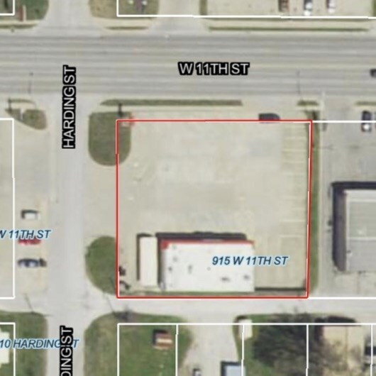 More Photos Of 915 11th St, Coffeyville Restaurant For Lease