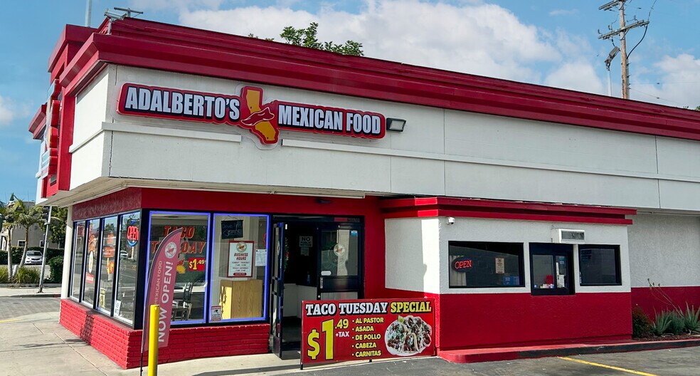 More Photos Of 1601 E 7th St, Long Beach Restaurant For Lease