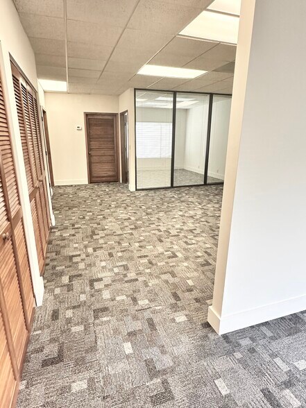 More Photos Of 4741 Atlantic Blvd, Jacksonville Office For Lease