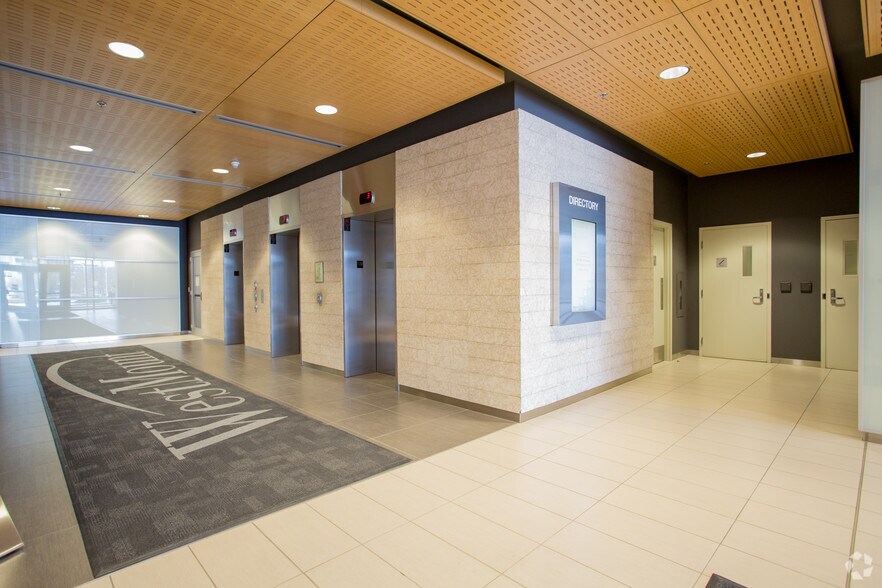More Photos Of 4820 Richard Rd SW, Calgary Office For Lease