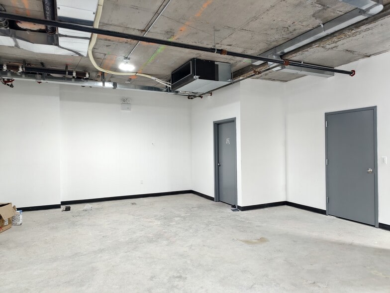 More Photos Of 16307 72nd Ave, Flushing Storefront Retail Residential For Sale
